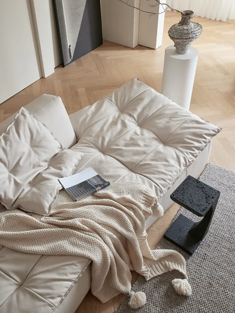 扁舟沙发 3.4m异形 真皮 馥芮白 (17)、鼓墩边几 .webp