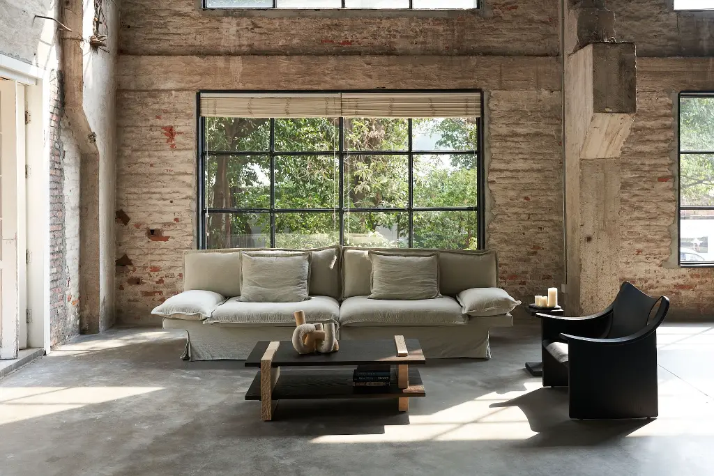 一方沙发 亚麻 浅草灰 3.08m、纵横茶几 墨骊色、晓园休闲椅 全木款 雅黑色 .webp